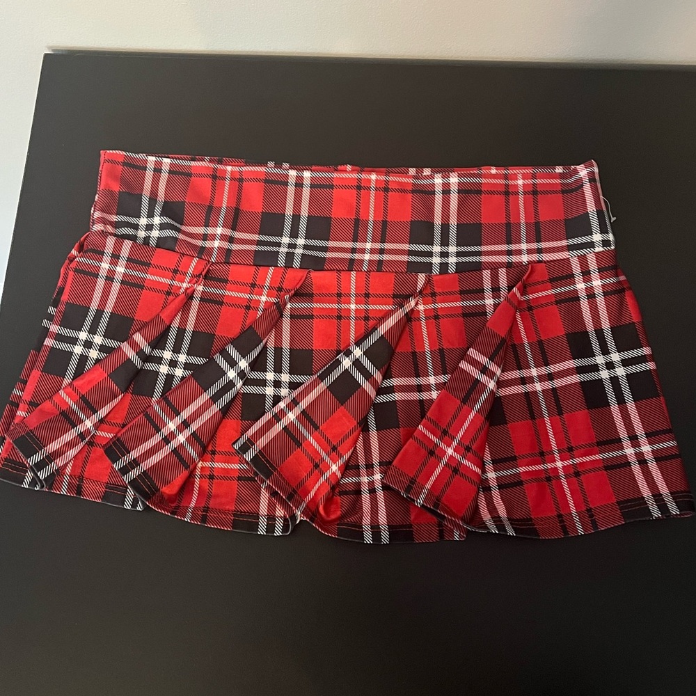 PLAID MINI SKIRT RAVE WEAR COSTUME ROLEPLAY SIZE S/M NWOT